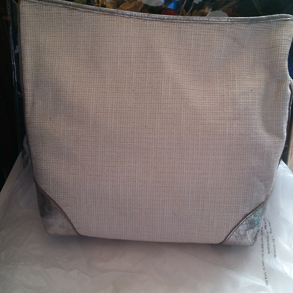 *NWT* Anne Klein Sunshine Straw Handbag